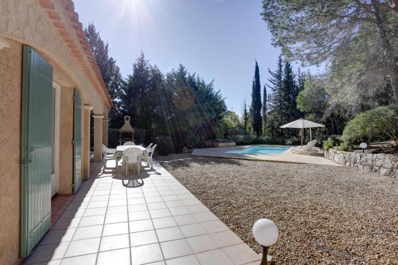 Villa 8 Pers, Climatisee, Piscine Chauffee, Un Havre De Paix Sous Les Pins Parasols Рокбрюн-сюр-Аржан Екстериор снимка